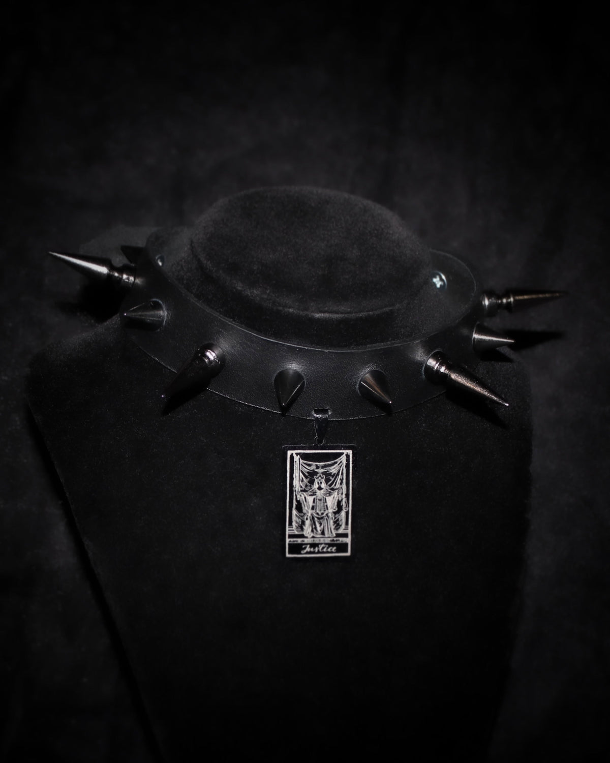 Justice Tarot Choker